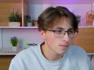 azen-rush webcam model stream image