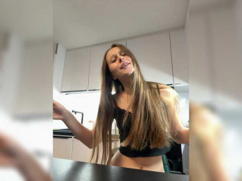 Kisacka webcam model stream image