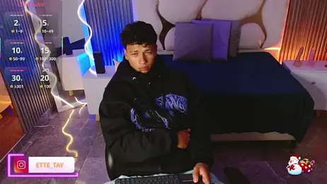 Ette_tay webcam model stream image