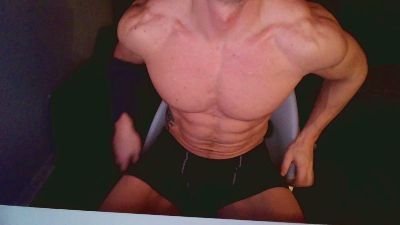 Manolad webcam model stream image