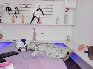 alejandra-dunn webcam camsoda model stream image