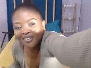 sweetcaramellelox webcam model stream image