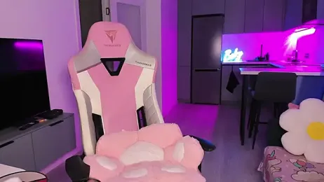 wow_lovie webcam model stream image