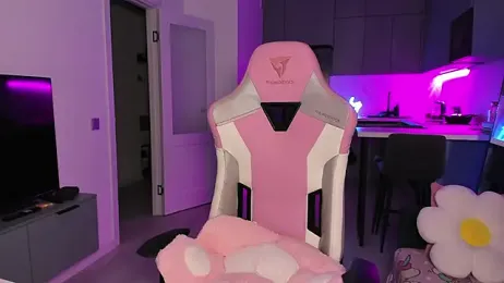 wow_lovie webcam model stream image