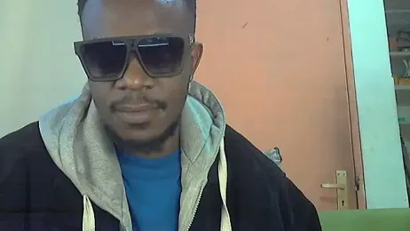 69_SINNS webcam model stream image