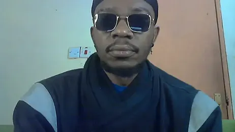 69_SINNS webcam model stream image