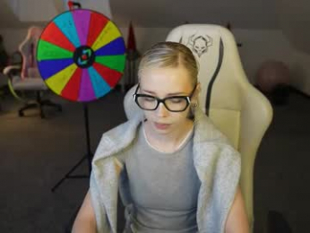 livehub054 webcam model stream image