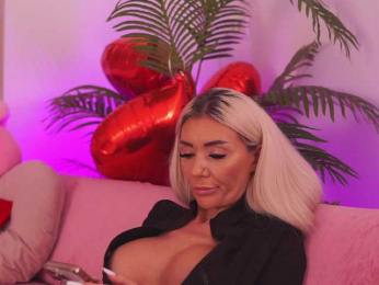 TheFallingAngel webcam model stream image