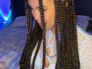 lillytillercam webcam model stream image