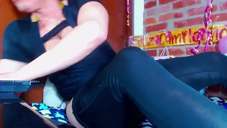 transbigcum webcam model stream image