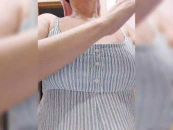 LoveSuperGerl webcam model stream image