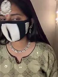 HeartQueen05 webcam stripchat model stream image