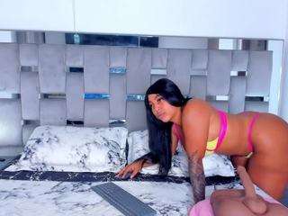 cammiila webcam model stream image