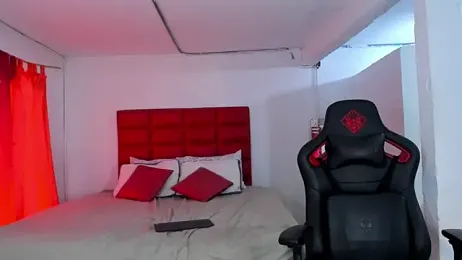 LyonGallego_ webcam model stream image