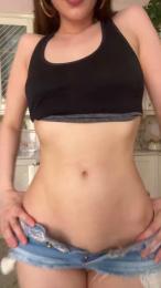 LeilaGrande webcam model stream image