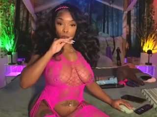 lovely-brown94 webcam model stream image