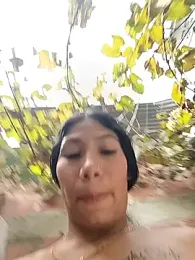 Rous-squir webcam model stream image