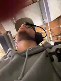 StrokingDaddy4 webcam model stream image