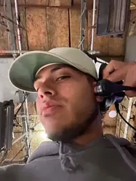 StrokingDaddy4 webcam model stream image