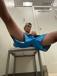 StrokingDaddy4 webcam model stream image