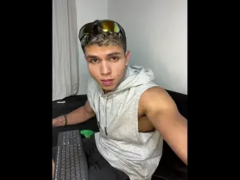 mirallesandbig webcam model stream image