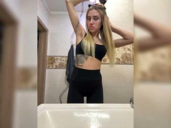 Alina-13-1 预览图