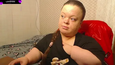 Janiffer_MiMi webcam model stream image