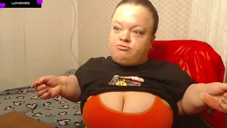 Janiffer_MiMi webcam model stream image