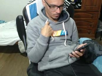 guachin_hunk webcam model stream image