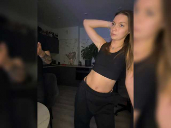 Tom-and-Jenny webcam model stream image