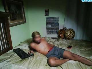 petetyn webcam model stream image