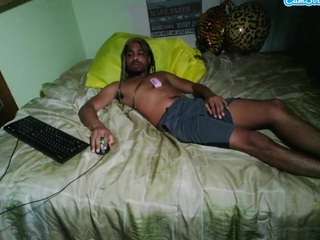 petetyn webcam model stream image