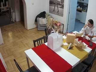 voyeurcam-julmodels-dining webcam model stream image