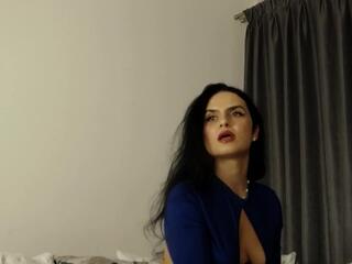 Adele Holter webcam model stream image