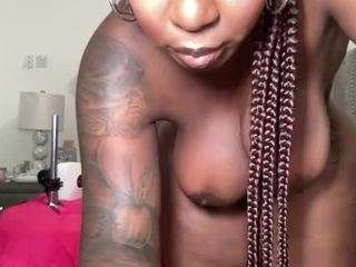 coco-dethick webcam camsoda model stream image