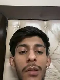 ronnnnn718 webcam model stream image