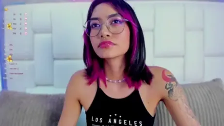 AzuraKindong webcam model stream image