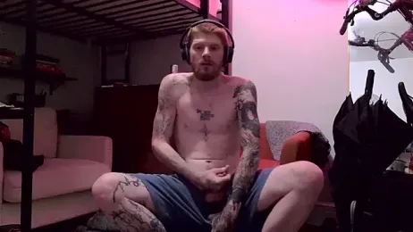 Magnetic127 webcam model stream image