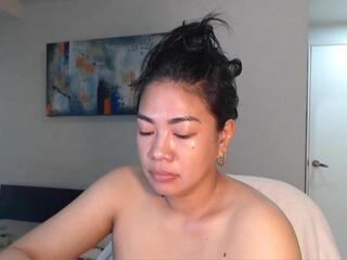 Sexy Nathalie webcam model stream image