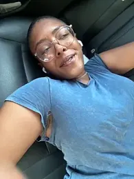 aliasyourfav webcam model stream image