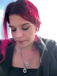 RiriRoseey webcam model stream image