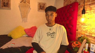 CoffeNite_nom webcam model stream image