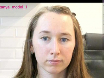 --MODEL--1 webcam bongacams model stream image