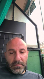 snefru042 webcam model stream image