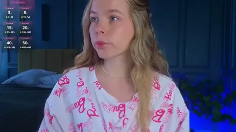 milly_shy webcam model stream image