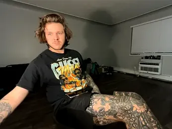 Tatertats webcam model stream image