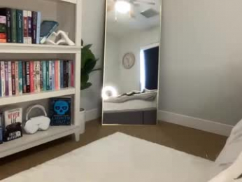 elenalovexxx webcam model stream image