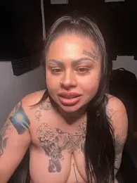 chicanachic13 webcam model stream image