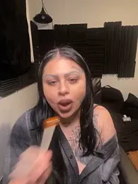 chicanachic13 webcam model stream image