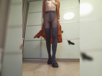 MilkyGirl webcam model stream image